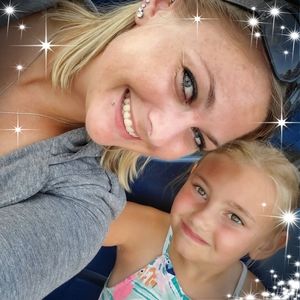 Meet your Posher, Kelsey